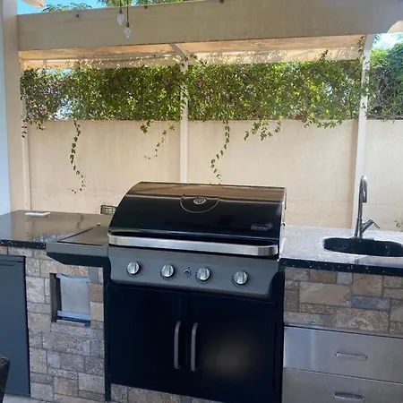 Villa Bodrum De Denize 250 M Lüx Havuzlu *