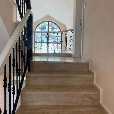 Villa Bodrum De Denize 250 M Lüx Havuzlu