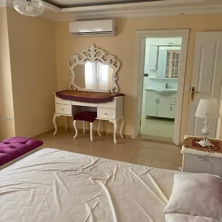 Bodrum De Denize 250 M Lux Havuzlu Villa Turgutreis